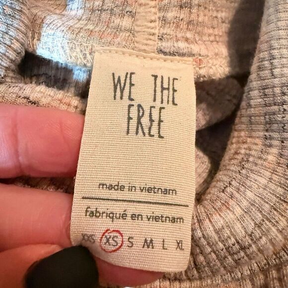 Free People/We The Free Sz XS Turtleneck Tunic‎ Top Boho Cozy Casual - Picture 5 of 14